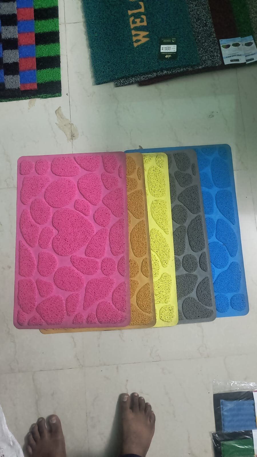 Textured Pebble Pattern Floor Mat Set (Pack of 2)